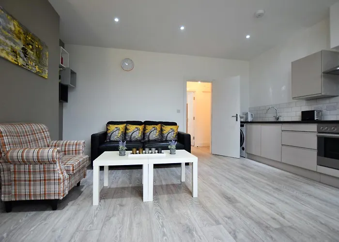Dwell Living Mowbray
