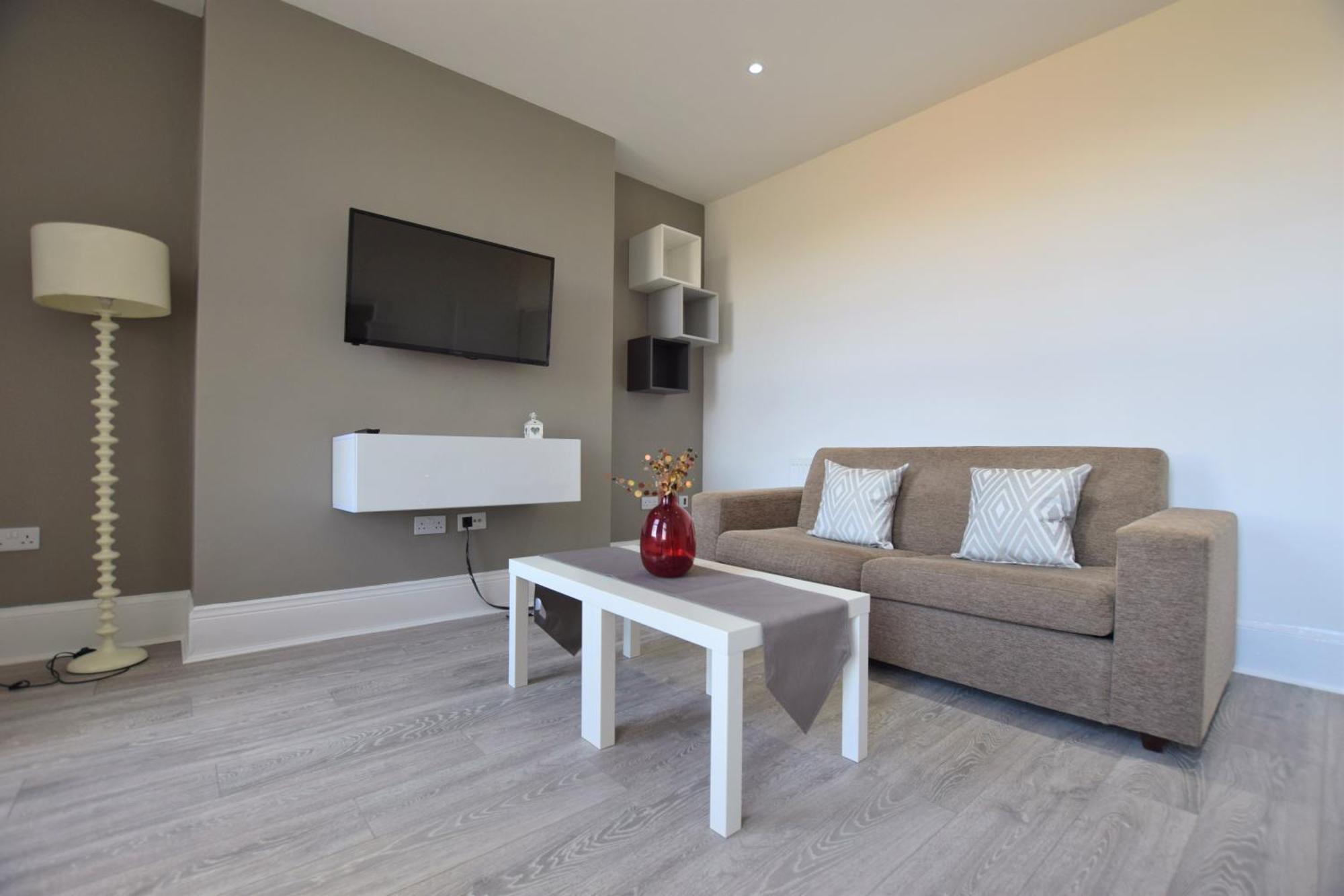 Apartment Dwell Living Mowbray
