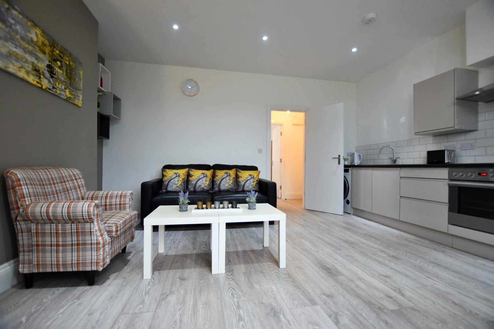 Apartment Dwell Living Mowbray