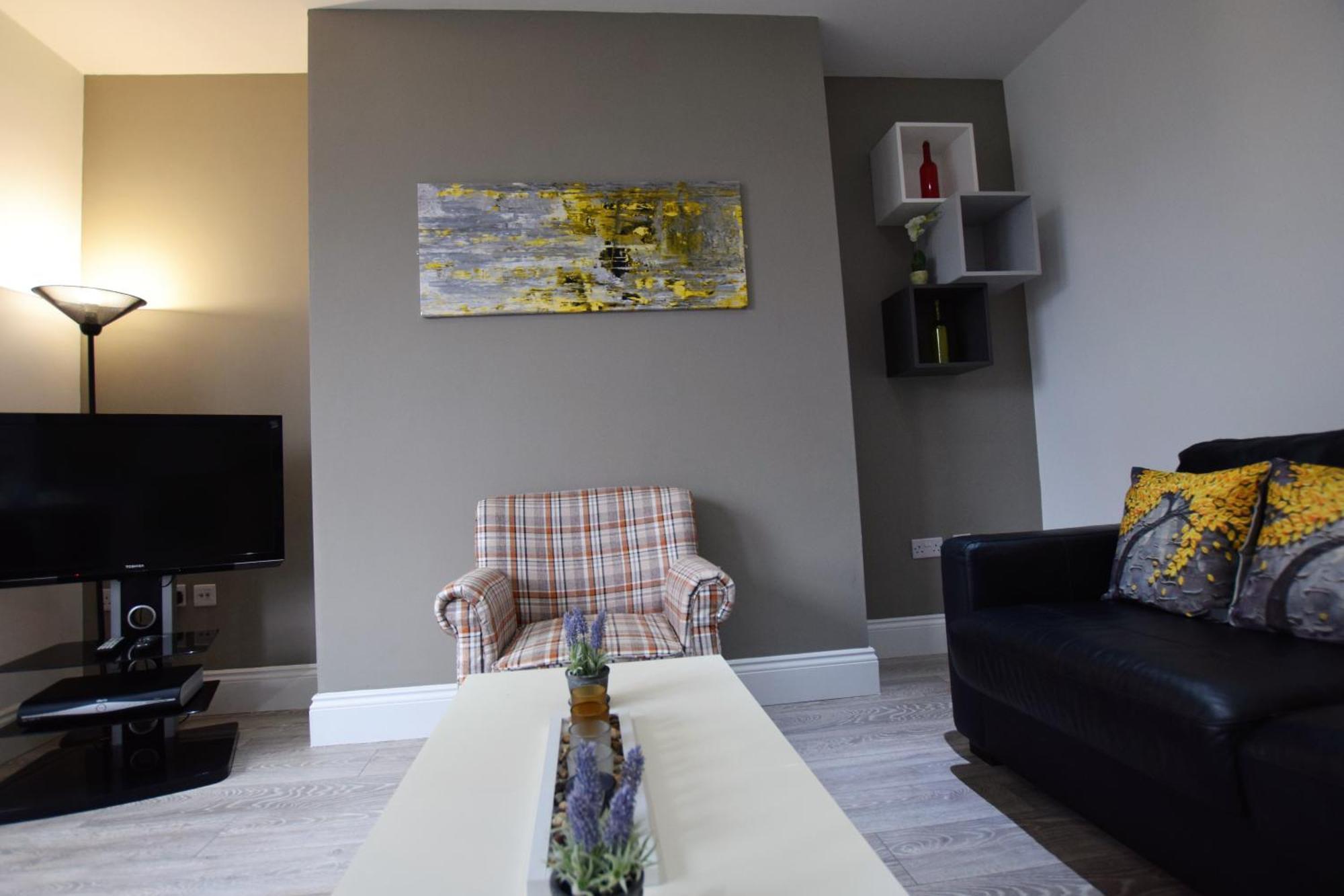 Dwell Living Mowbray Apartment *